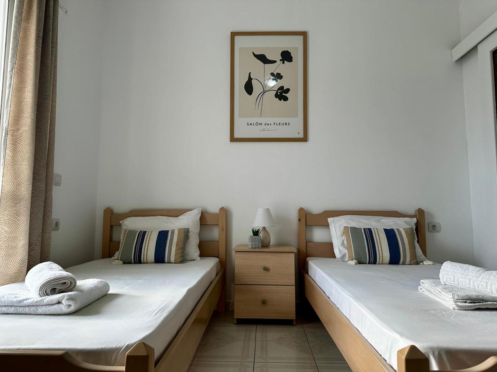 Central, Sunny & Spacious Apartment, In Kos, "1" Экстерьер фото